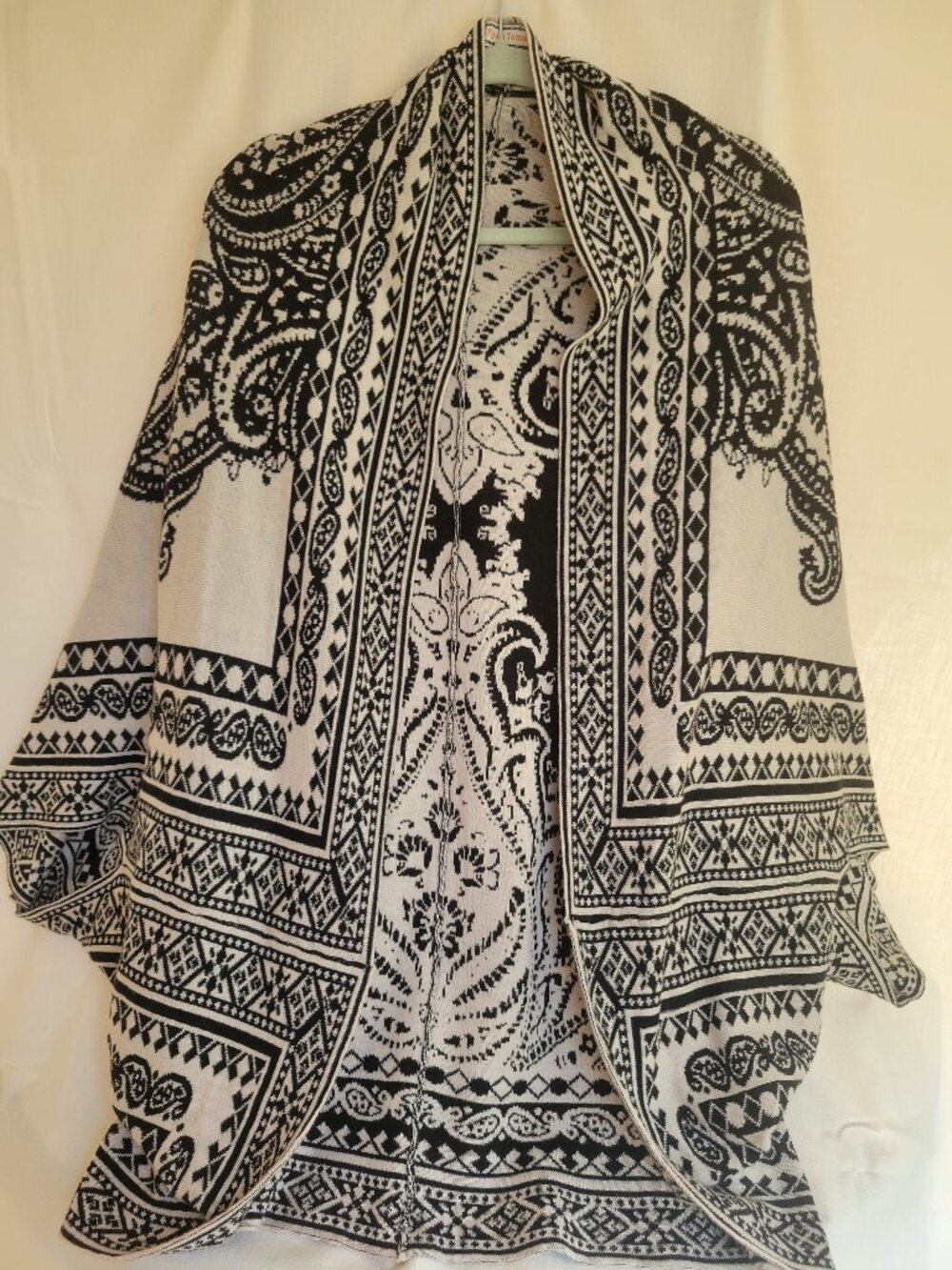 Flying Tomato Boho Cardigan Sweater SM Black Cream Paisley Geometric Open Kimono